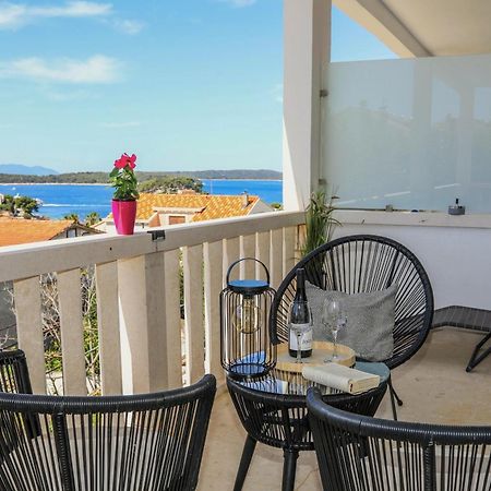 Juric 32 - Boutique Apartments Hvar Town Buitenkant foto